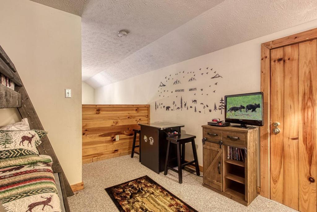 Laurel Cottage, 1089 Free Tickets Each Paid Day, Dollywood And More เซอเวียร์วีล ภายนอก รูปภาพ